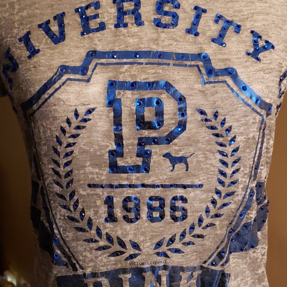 VS Pink size M - Picture 2 of 5